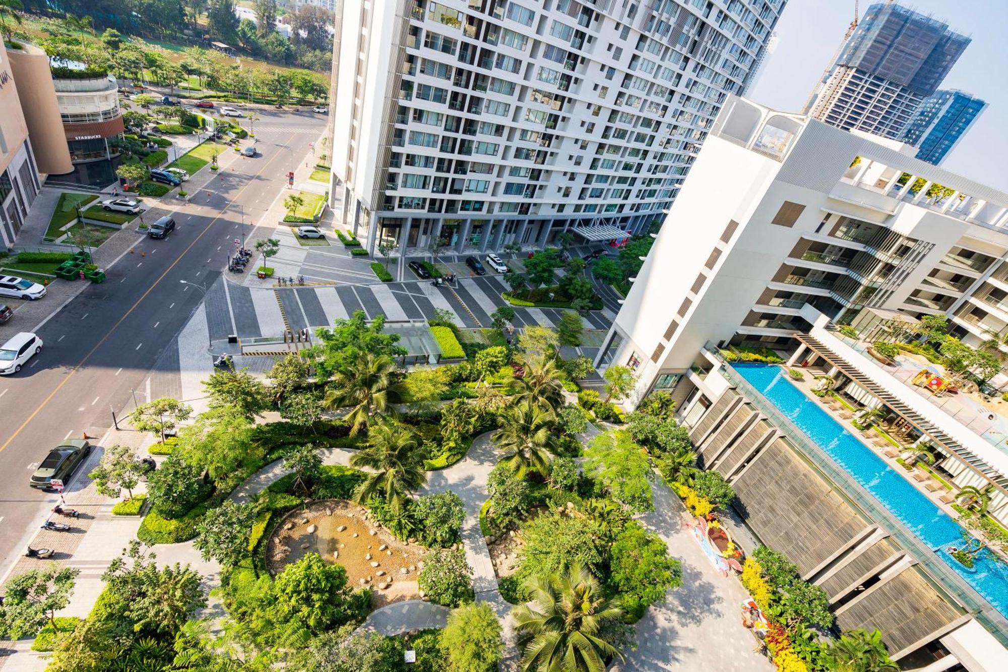 The Peak Midtown Twobedroom With Balcony Ho Chi Minh City Bagian luar foto