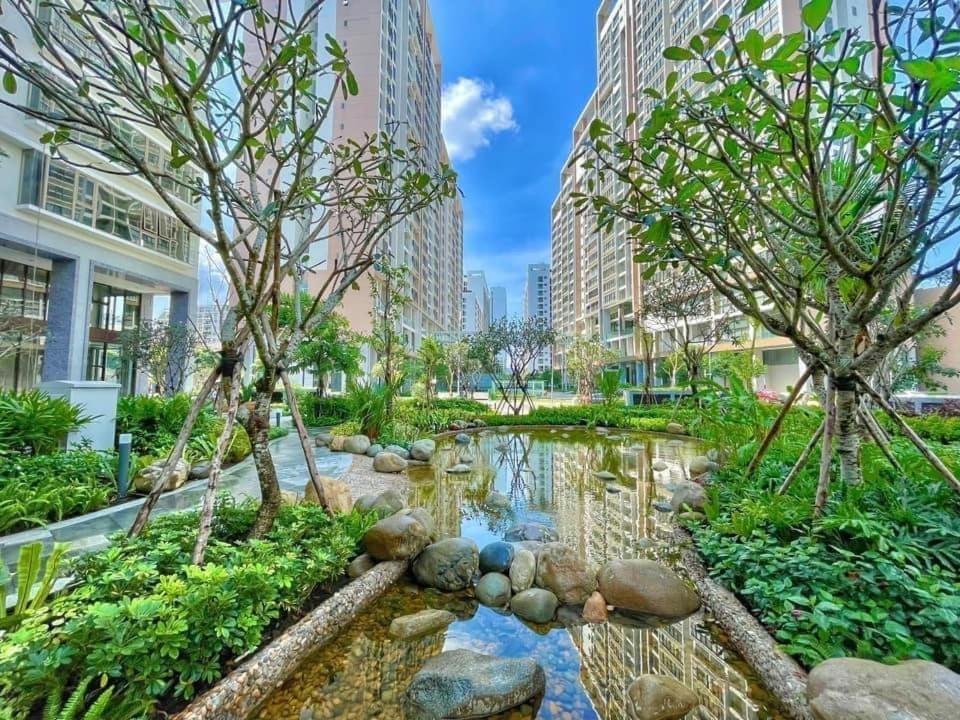 The Peak Midtown Twobedroom With Balcony Ho Chi Minh City Bagian luar foto
